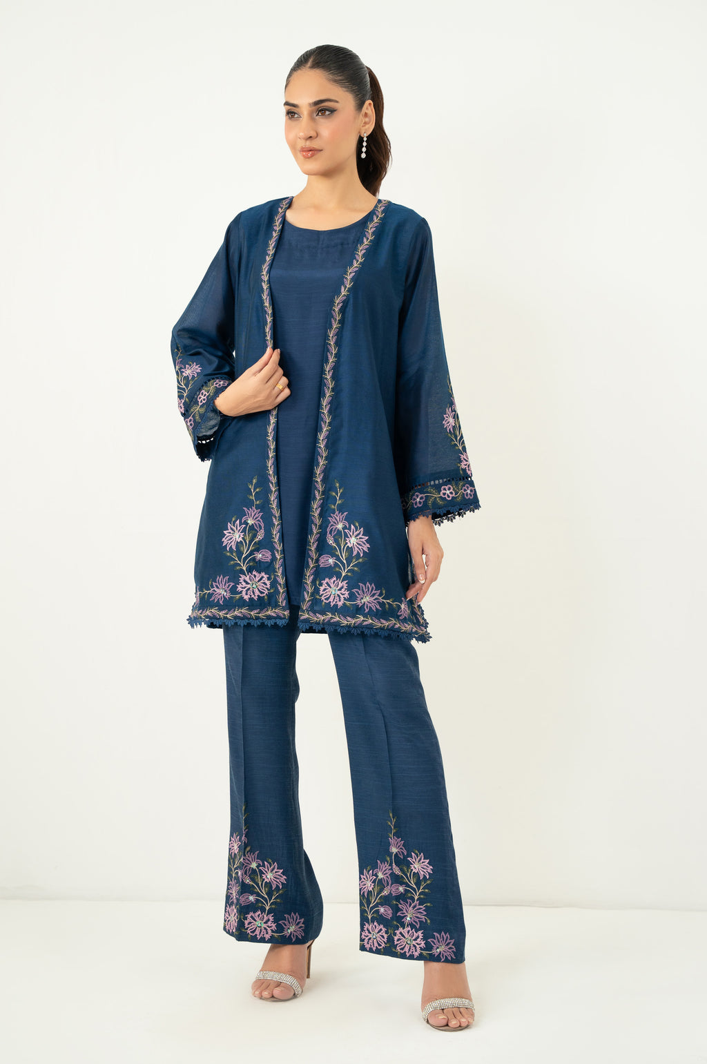 EMBROIDERED SUIT