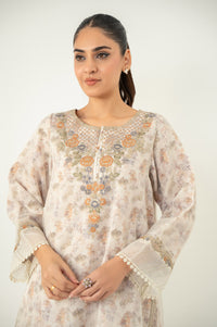 EMBROIDERED SUIT