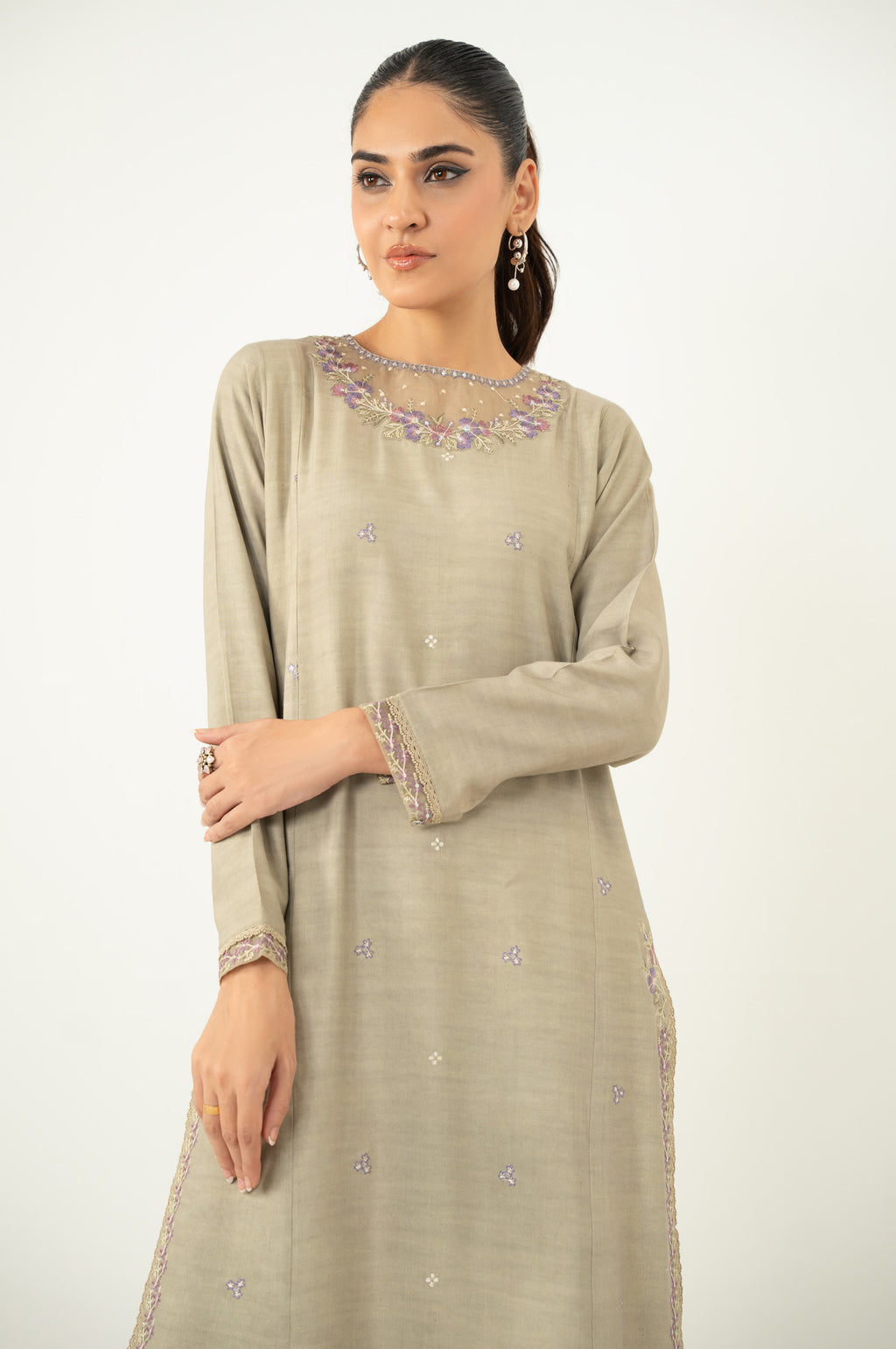 EMBROIDERED SUIT