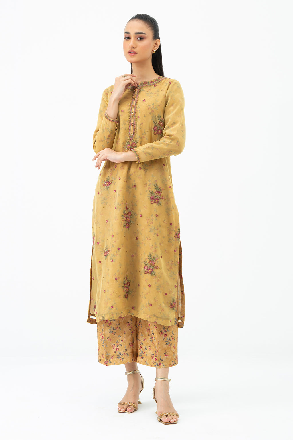 EMBROIDERED SUIT