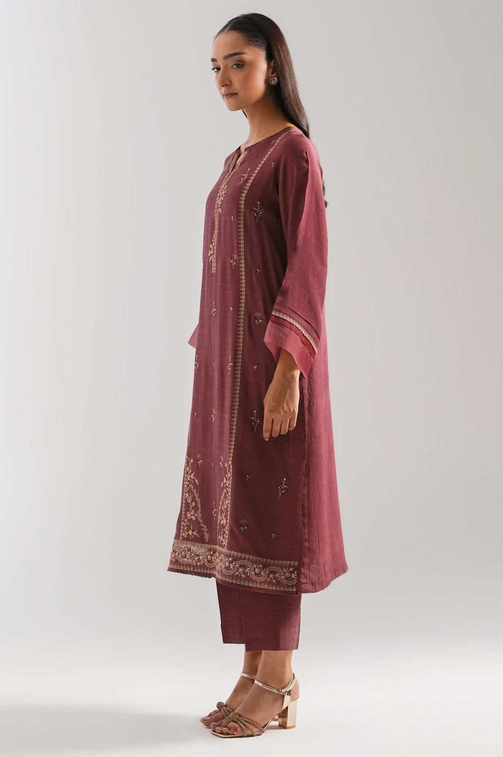 STITCHED EMBROIDERED RAW SILK SUIT