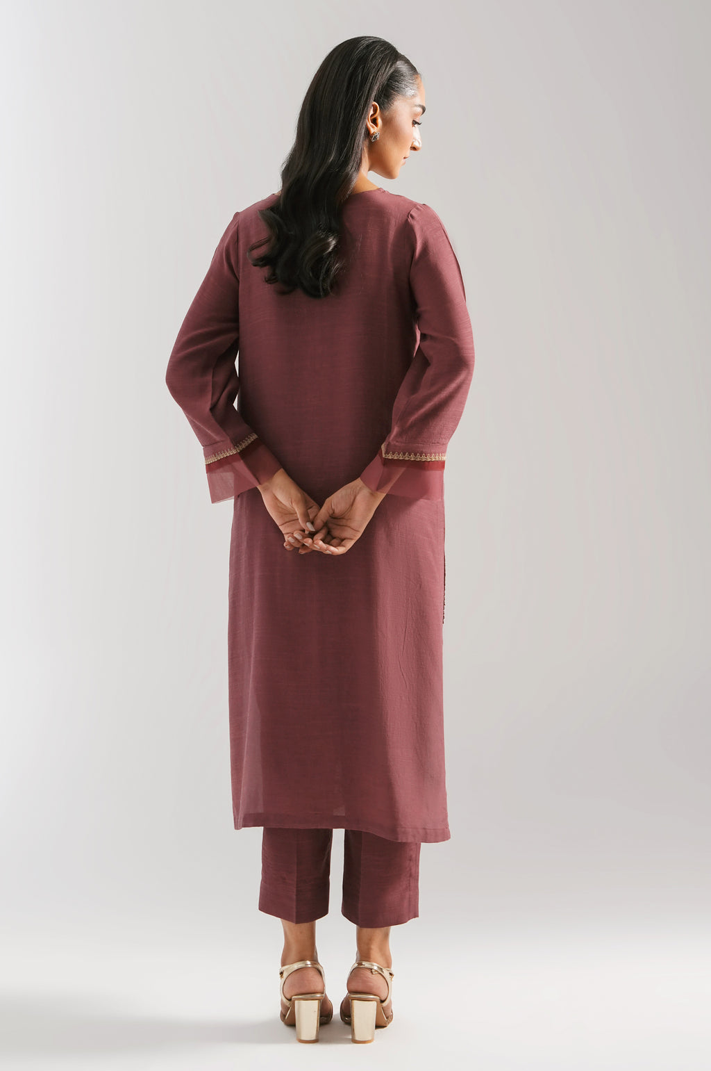 STITCHED EMBROIDERED RAW SILK SUIT