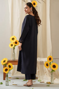 STITCHED EMBROIDERED RAW SILK SUIT