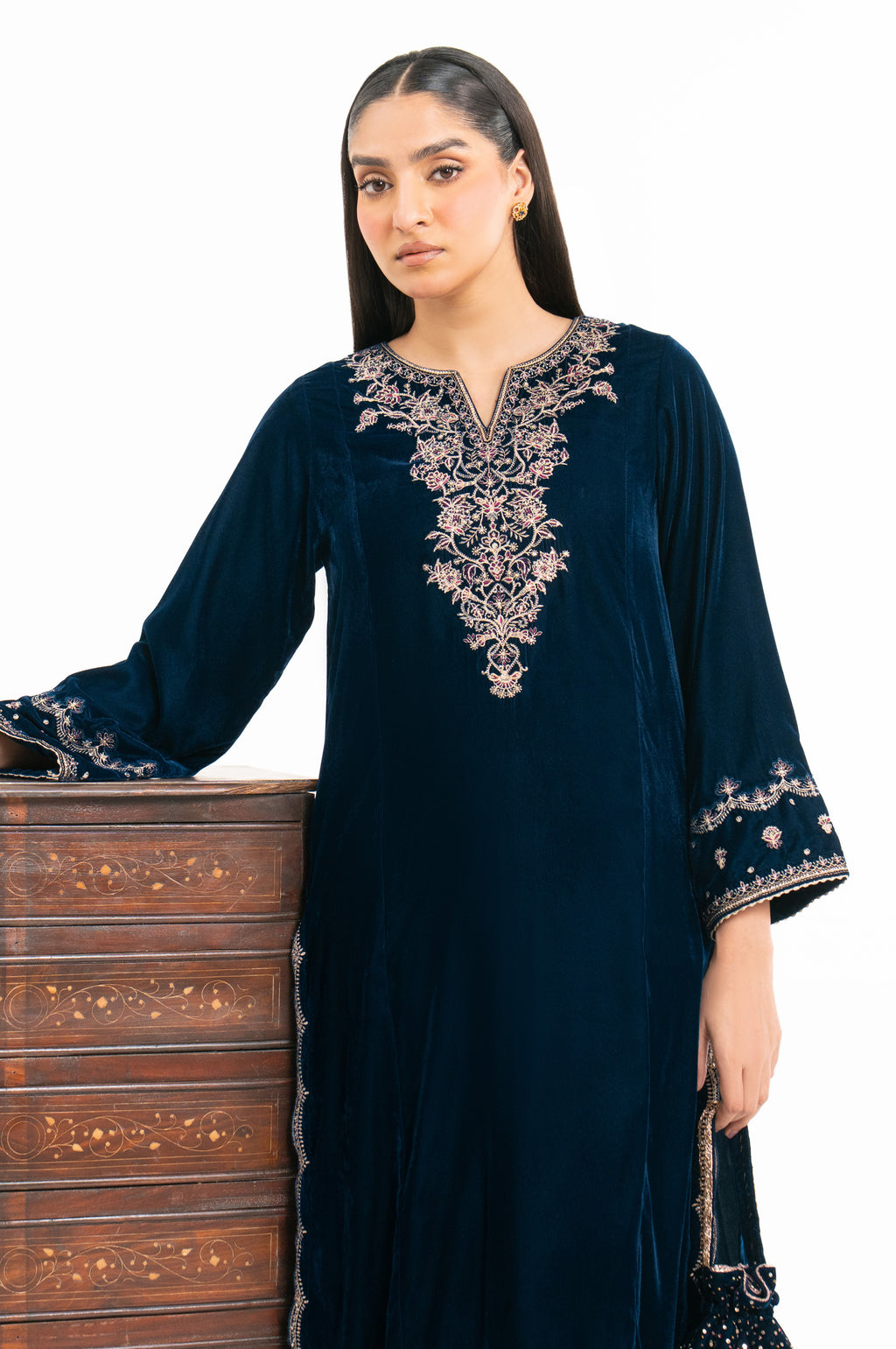 EMBROIDERED VELVET SHIRT & BOTTOM