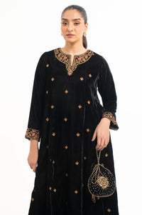 EMBROIDERED VELVET SHIRT & BOTTOM