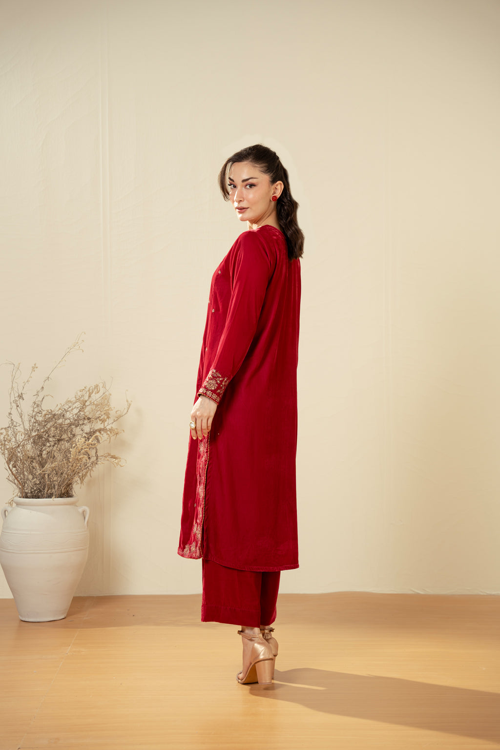 EMBROIDERED VELVET SHIRT BOTTOM