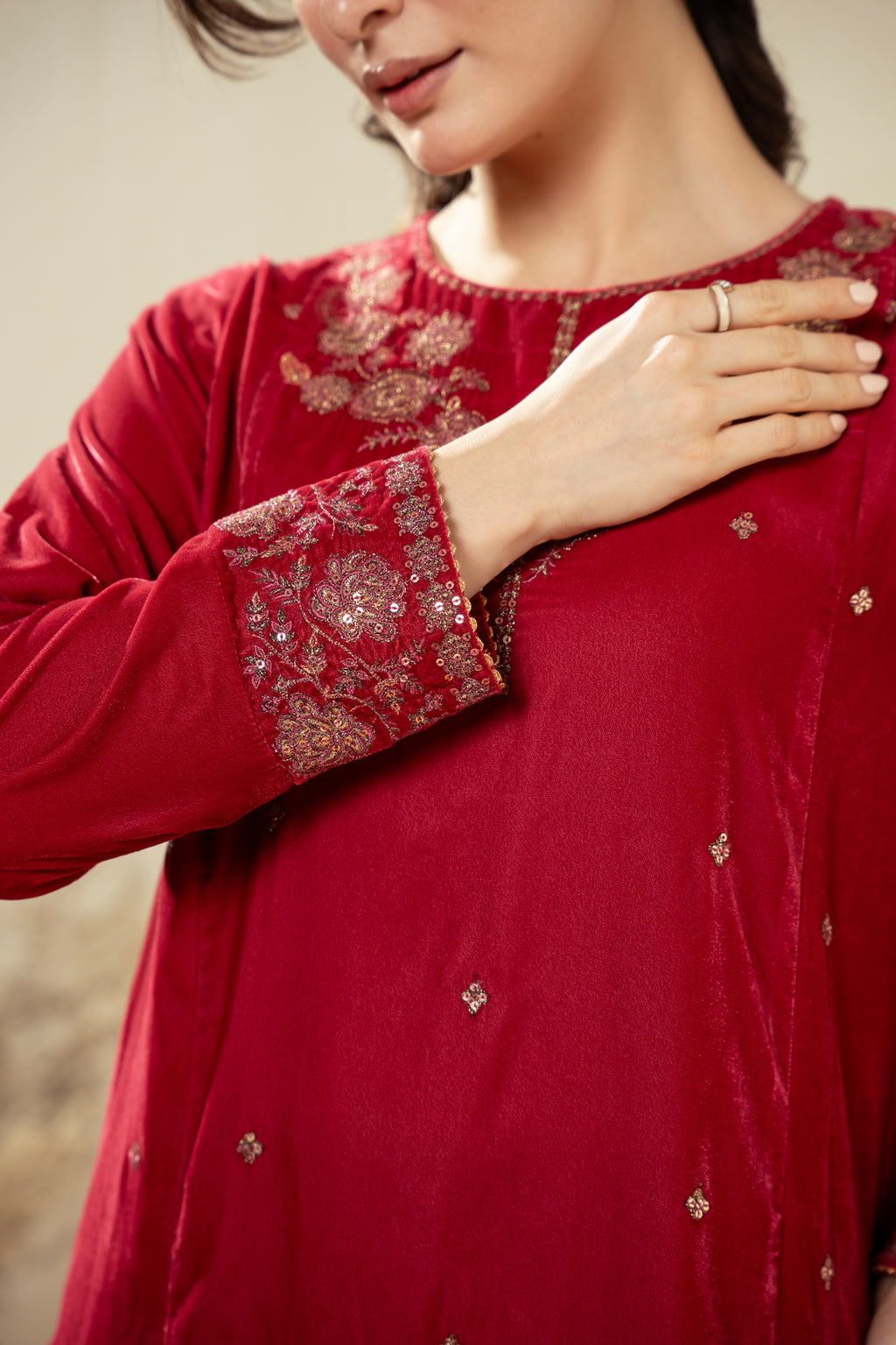 EMBROIDERED VELVET SHIRT BOTTOM