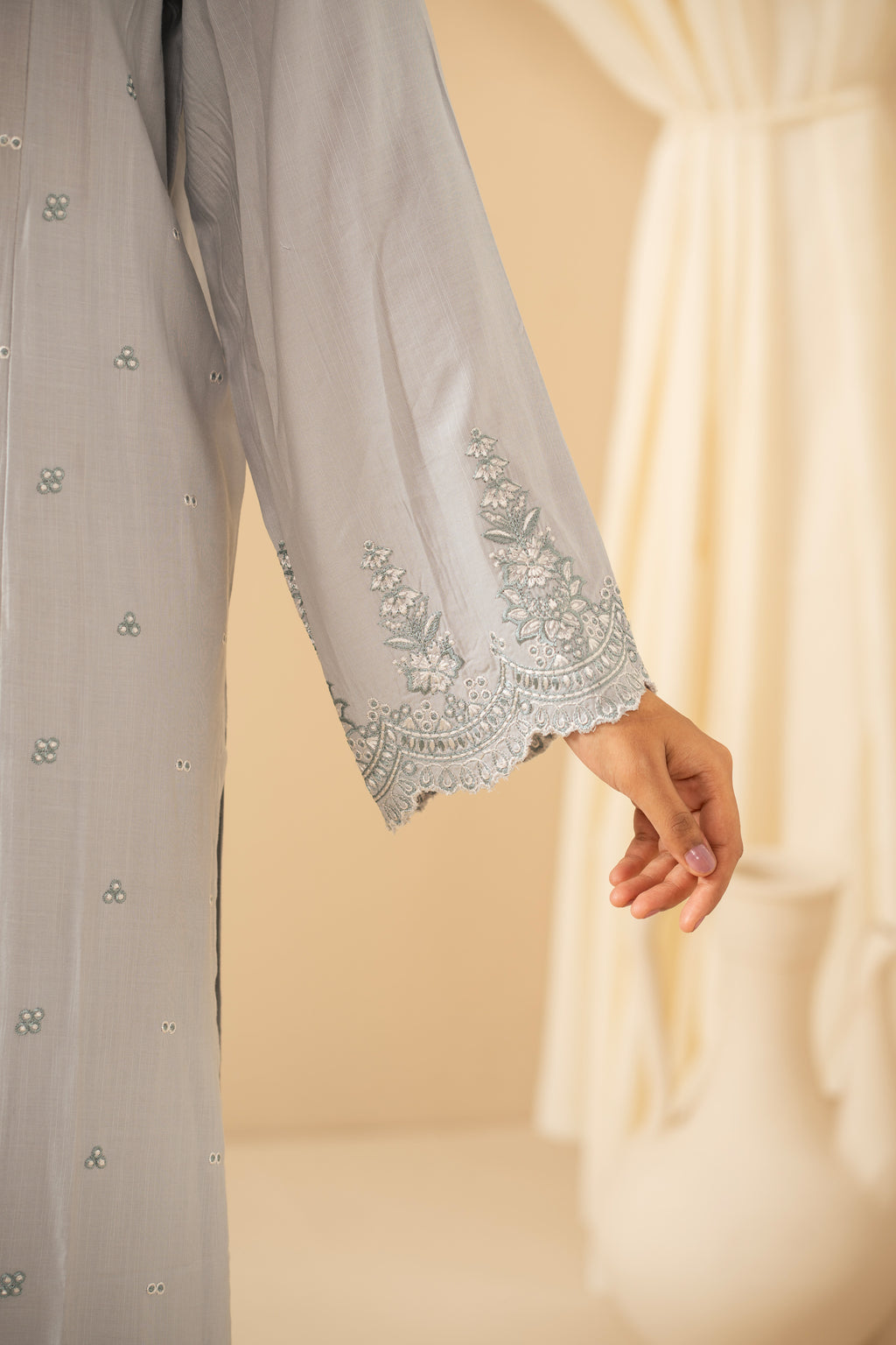 EMBROIDERED RAW SILK STITCHED 2 PIECE SUIT