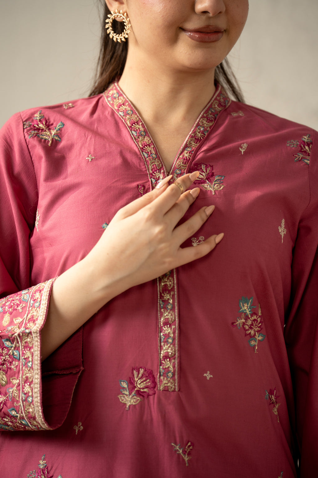 EMBROIDERED SLUB LAWN STITCHED 2 PIECE SUIT