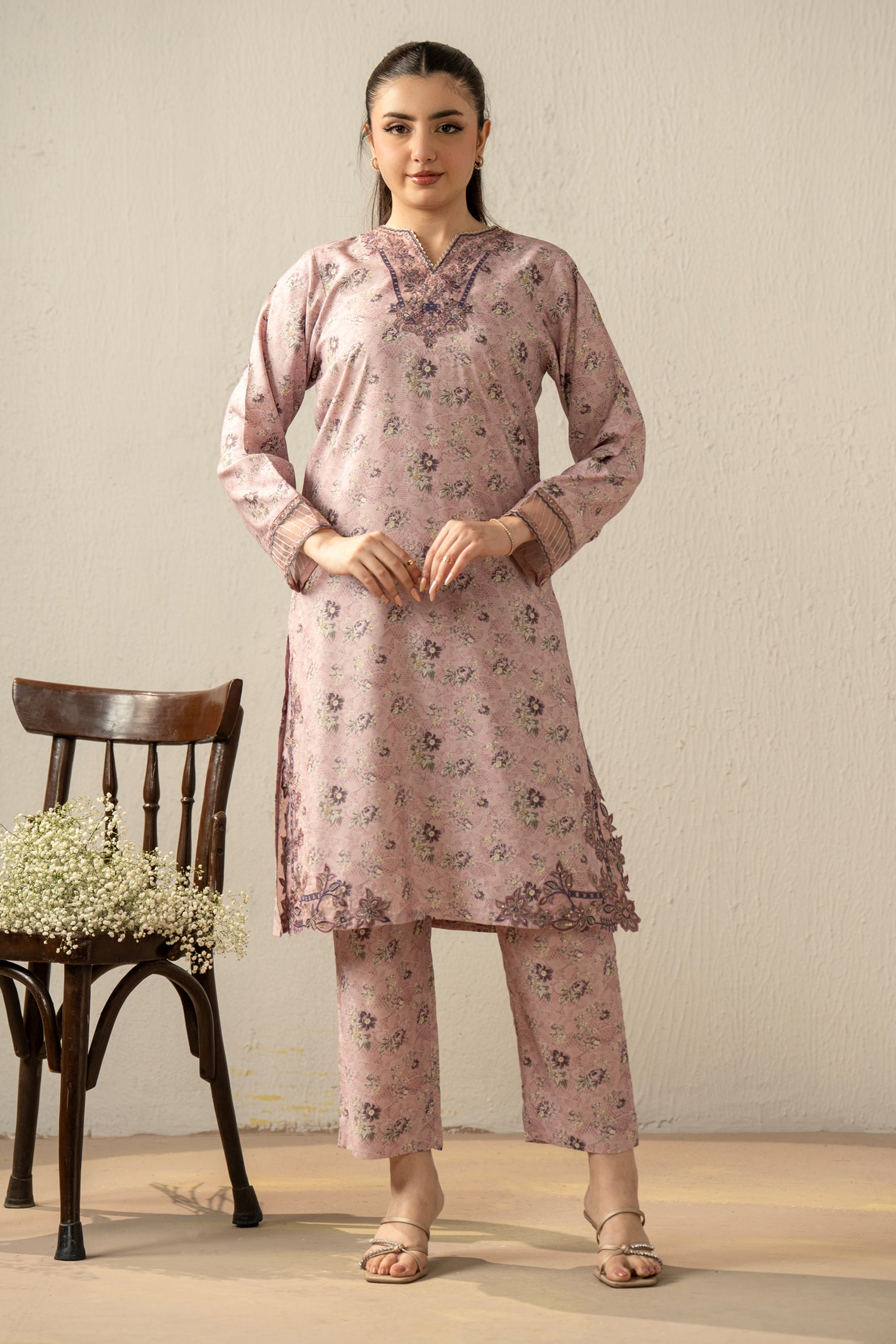 EMBROIDERED ORGANZA STITCHED 2 PIECE SUIT