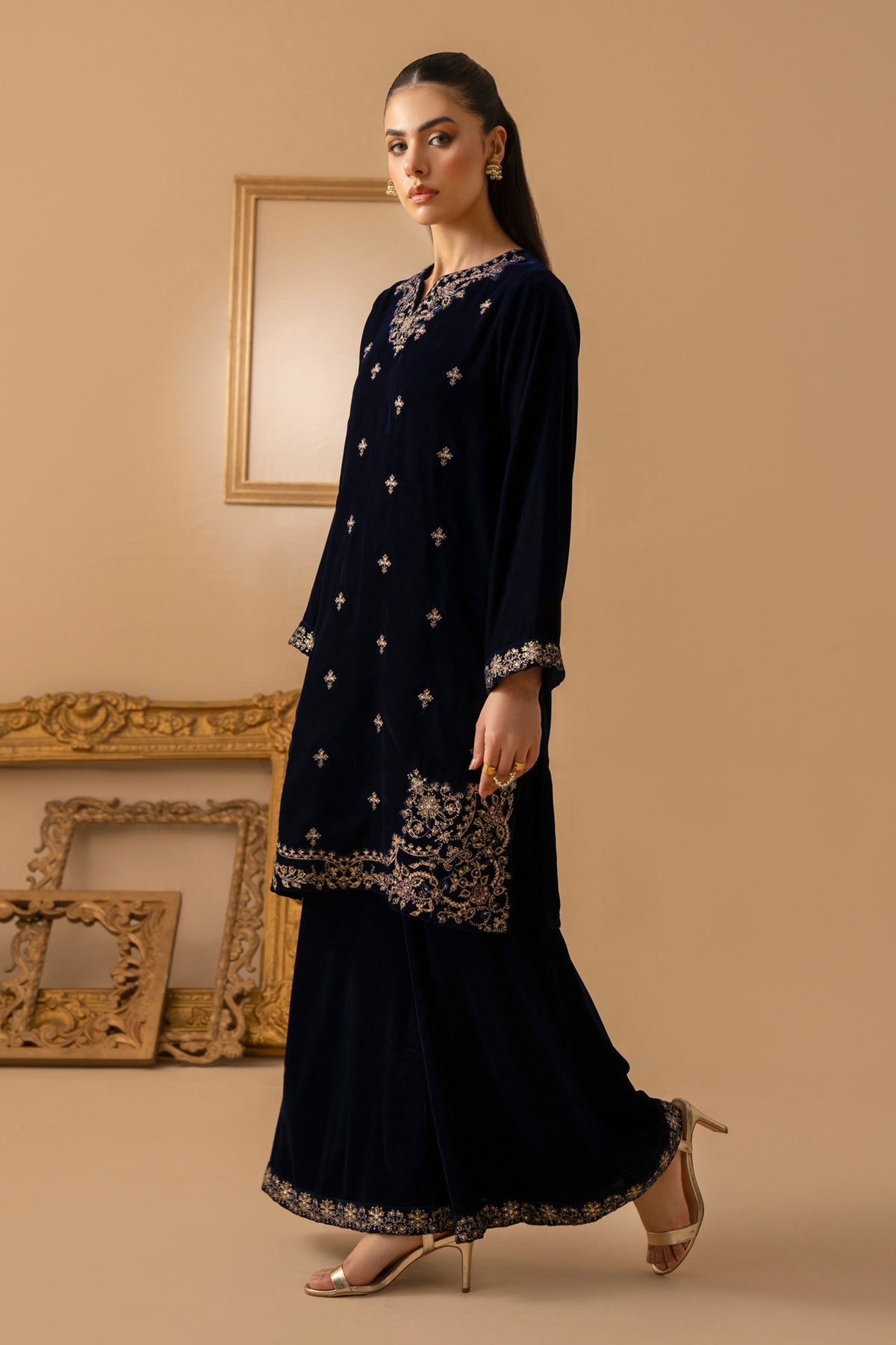 Stitched 2-Piece