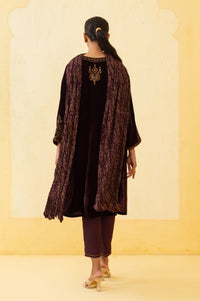 EMBROIDERED VELVET STITCHED DUPATTA (FACTORY E-OUTLET)