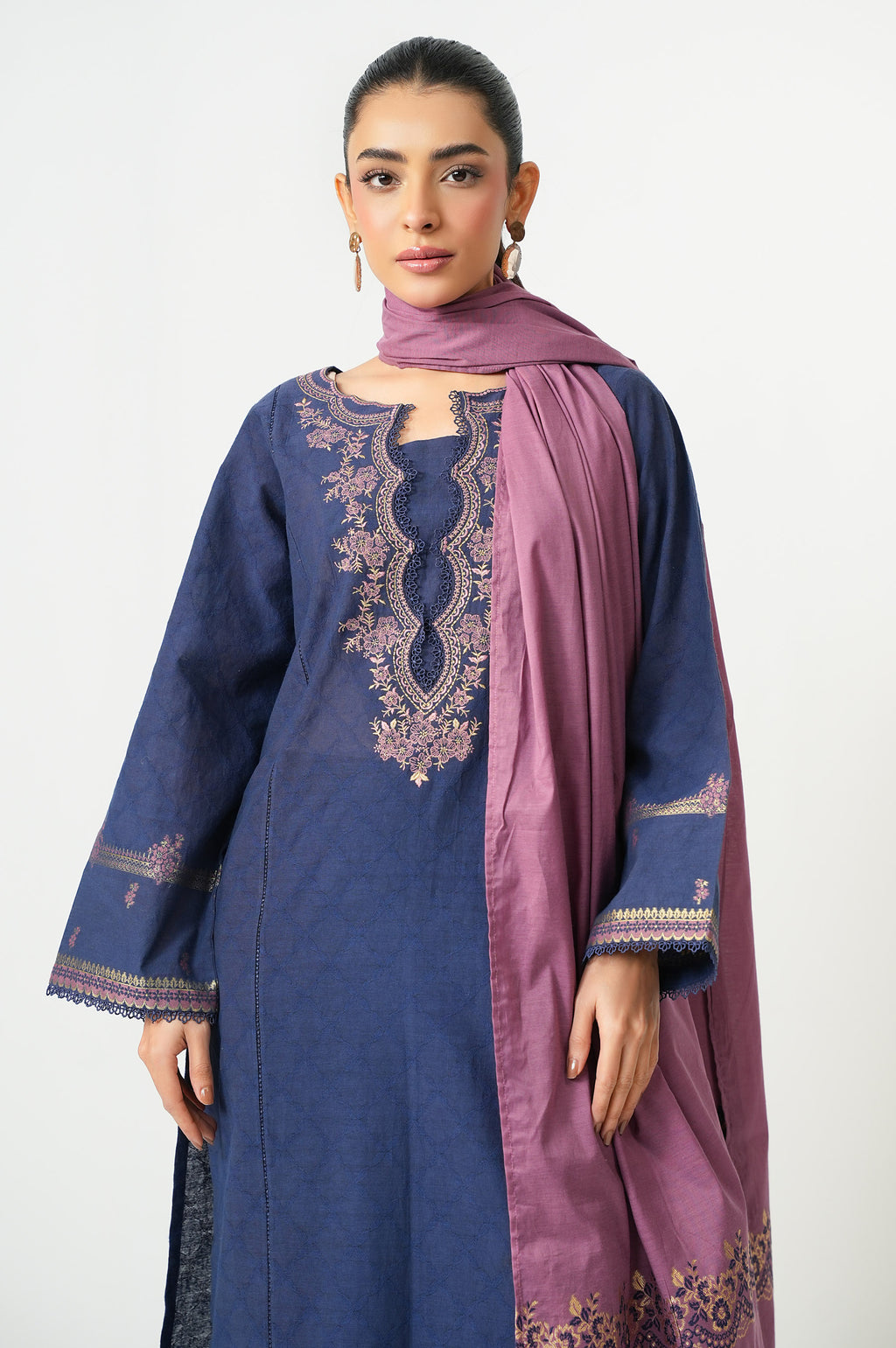 EMBROIDERED SUIT