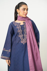 EMBROIDERED SUIT