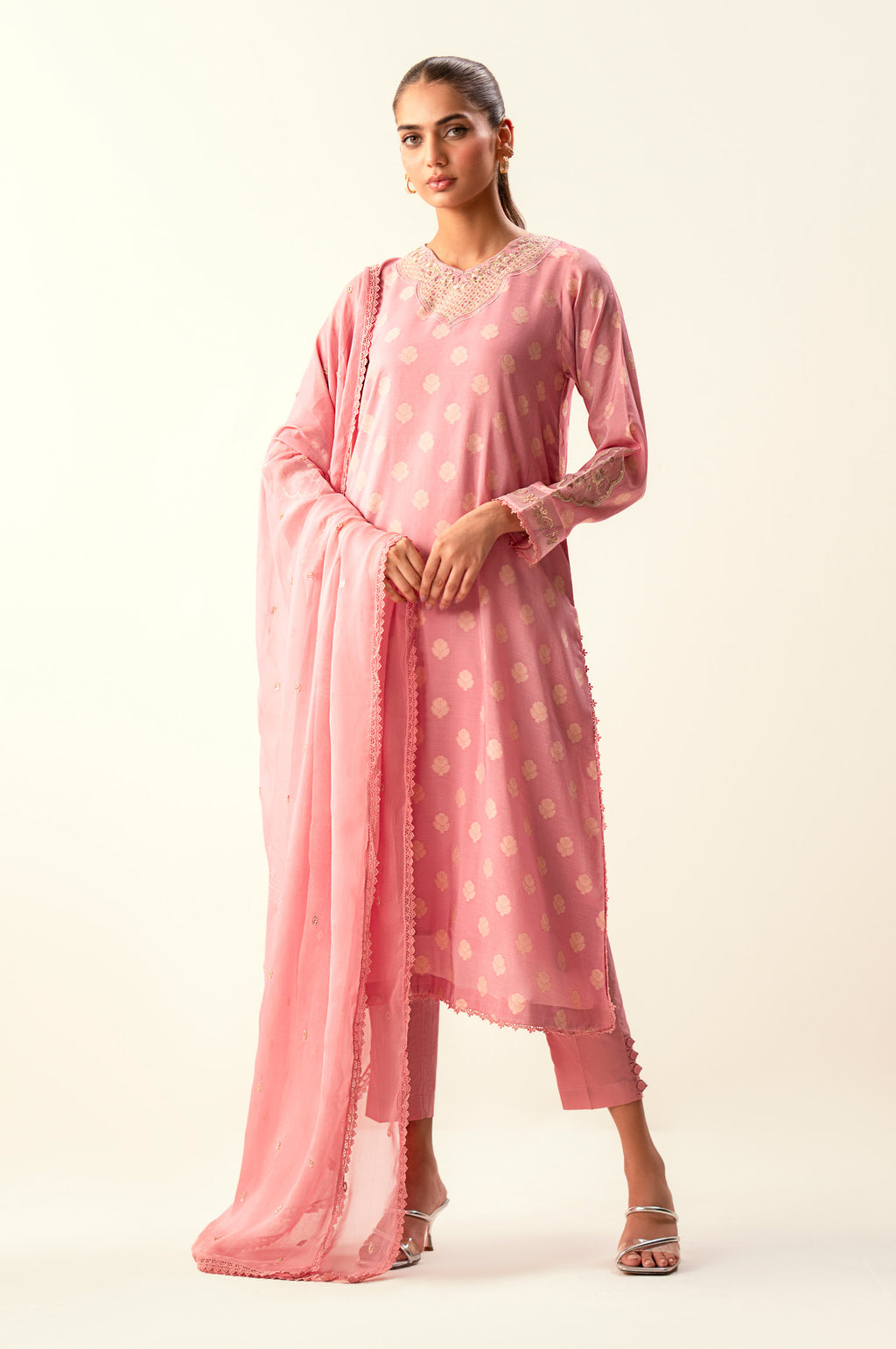 EMBROIDERED SUIT