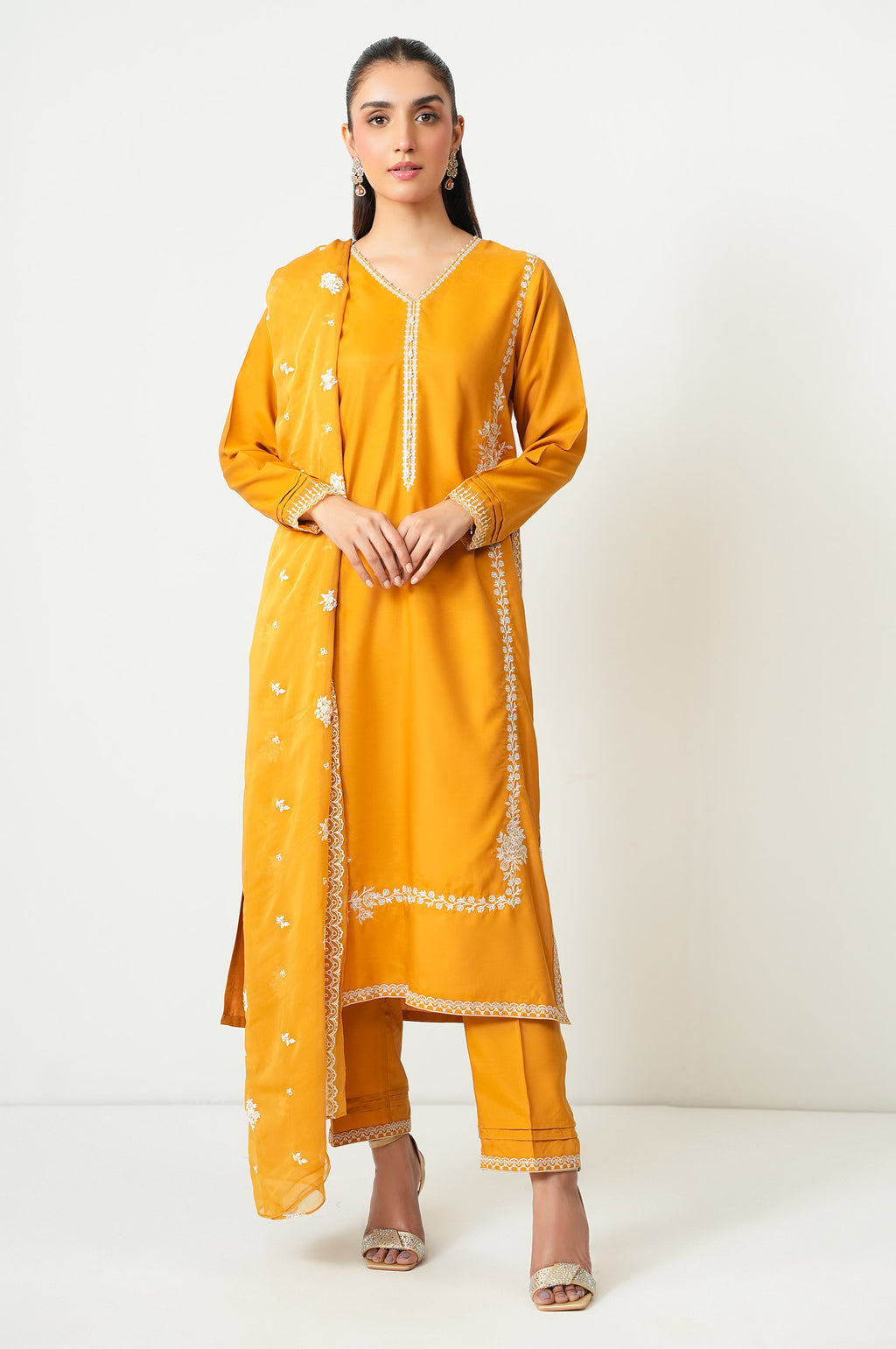 EMBROIDERED SUIT