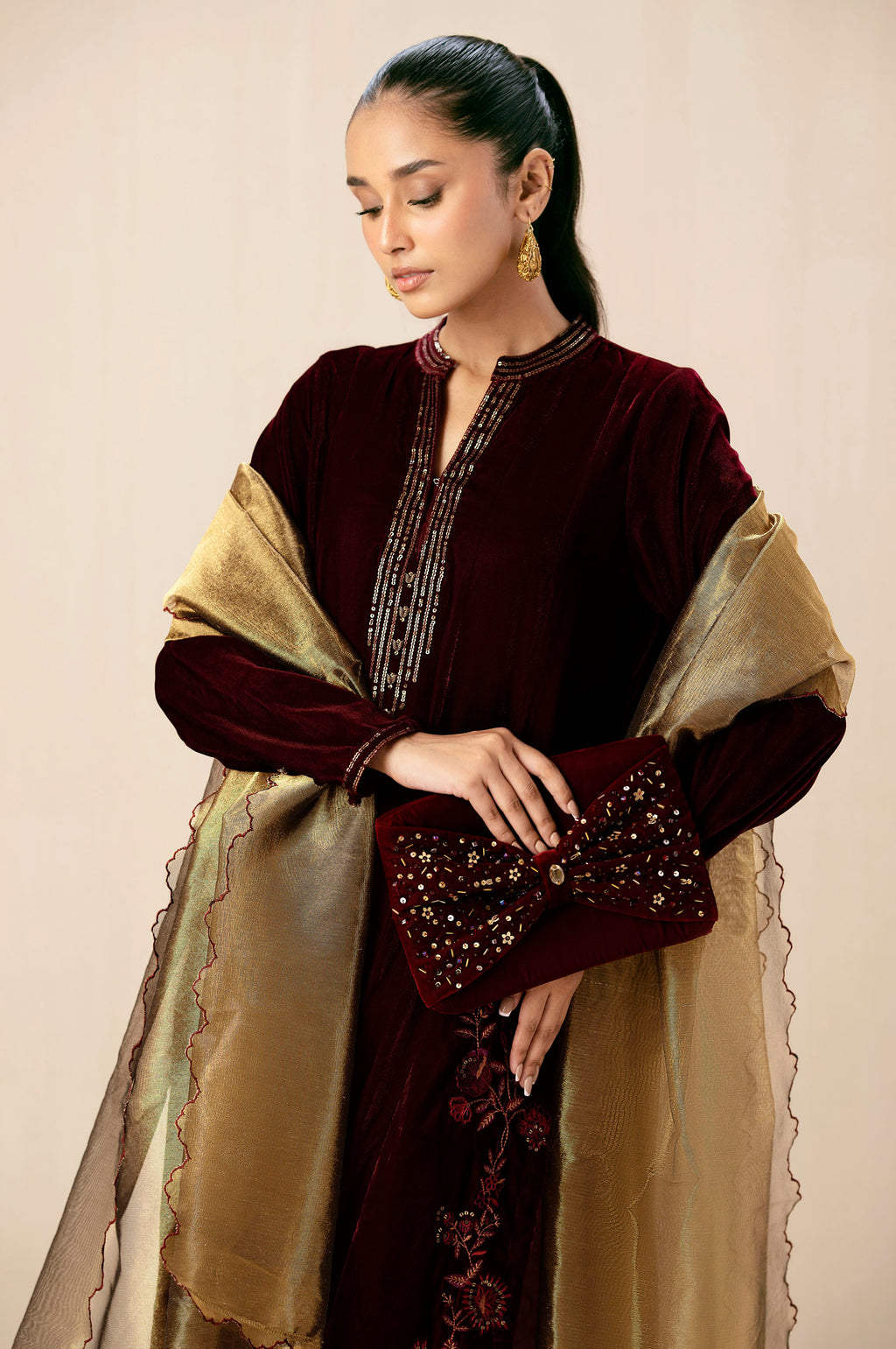 EMBROIDERED SUIT