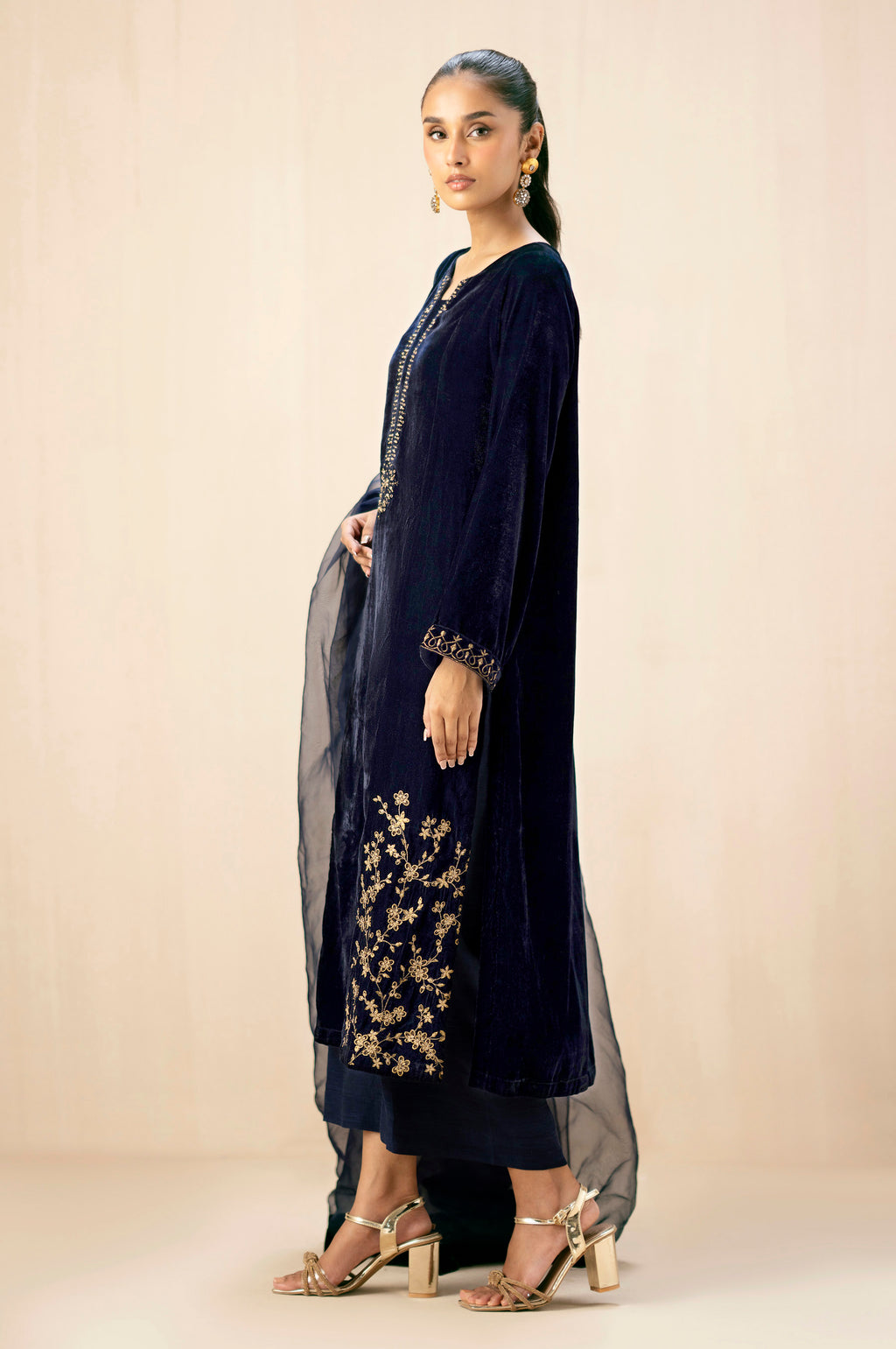 Stitched 3 Piece Embroidered Velvet Suit - Midnight Blue