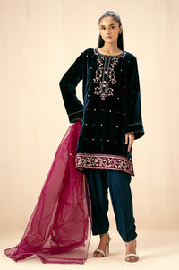 EMBROIDERED SUIT