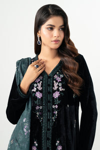 EMBROIDERED SUIT