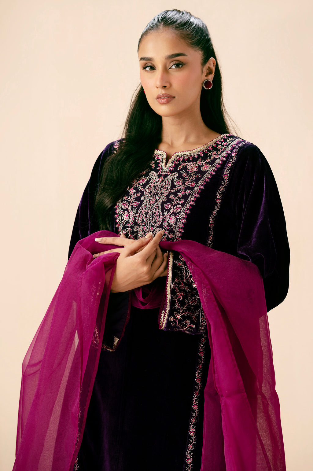 EMBROIDERED SUIT