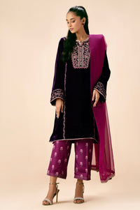 EMBROIDERED SUIT