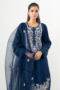 EMBROIDERED SUIT