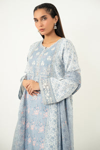 EMBROIDERED SUIT