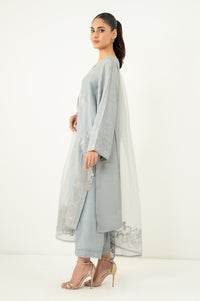 EMBROIDERED SUIT