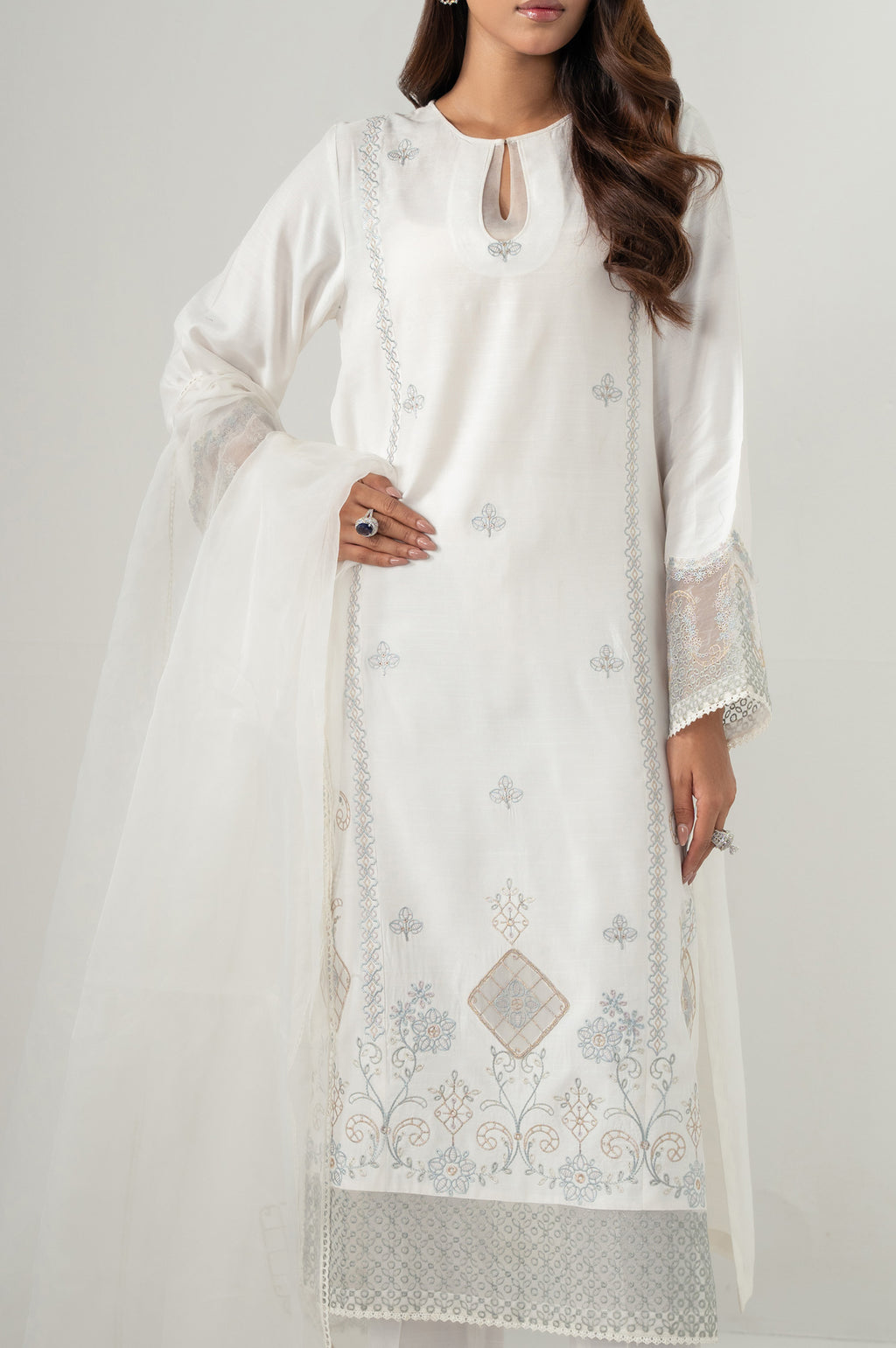 EMBROIDERED SUIT