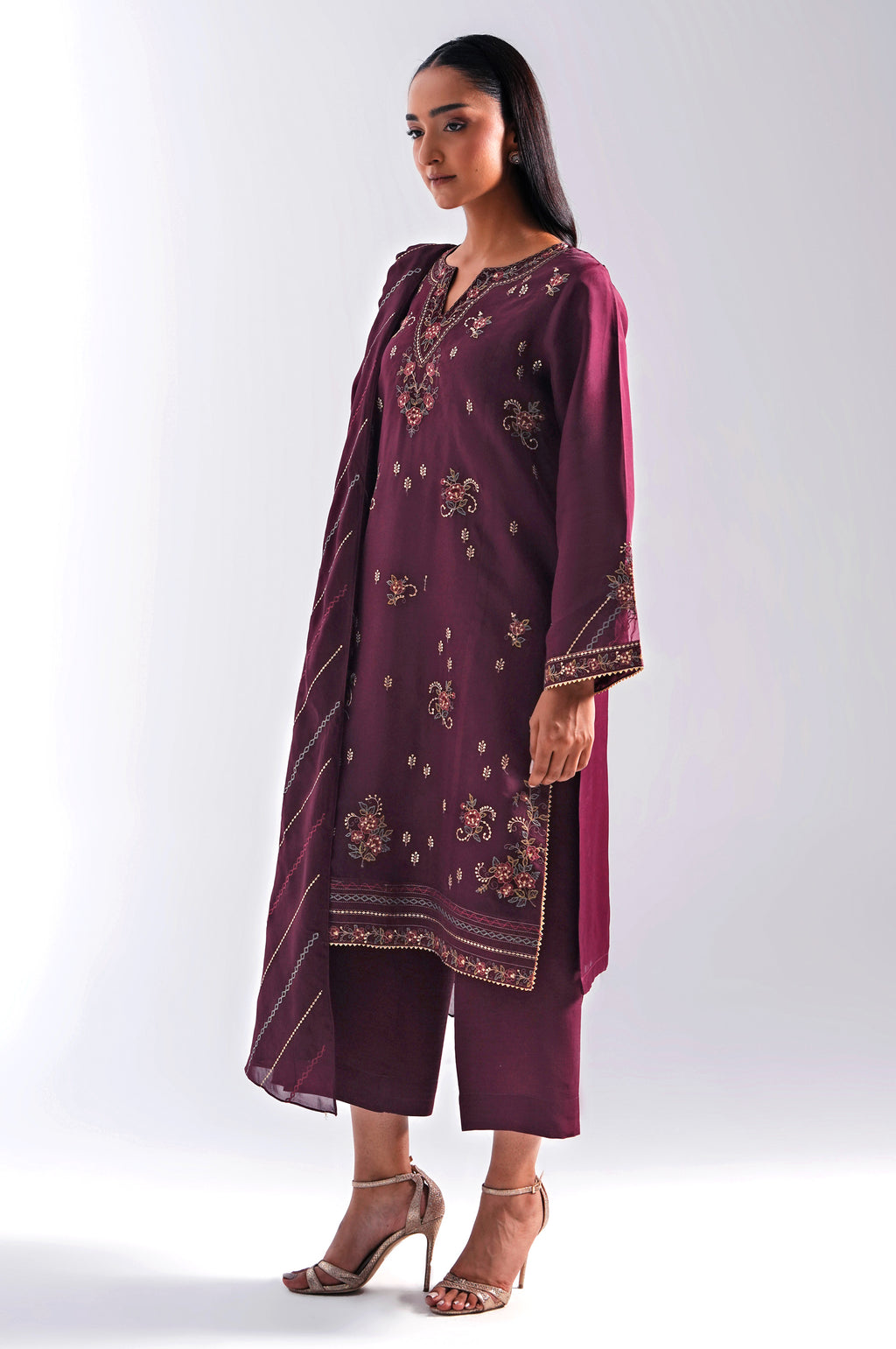 EMBROIDERED ORGANZA SUIT