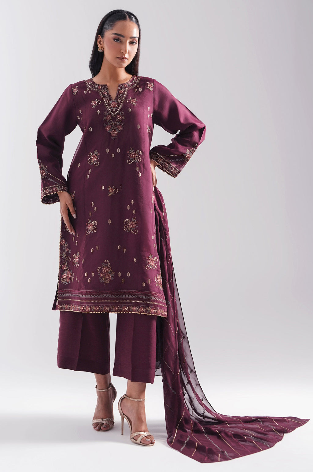 EMBROIDERED ORGANZA SUIT (FACTORY E-OUTLET)