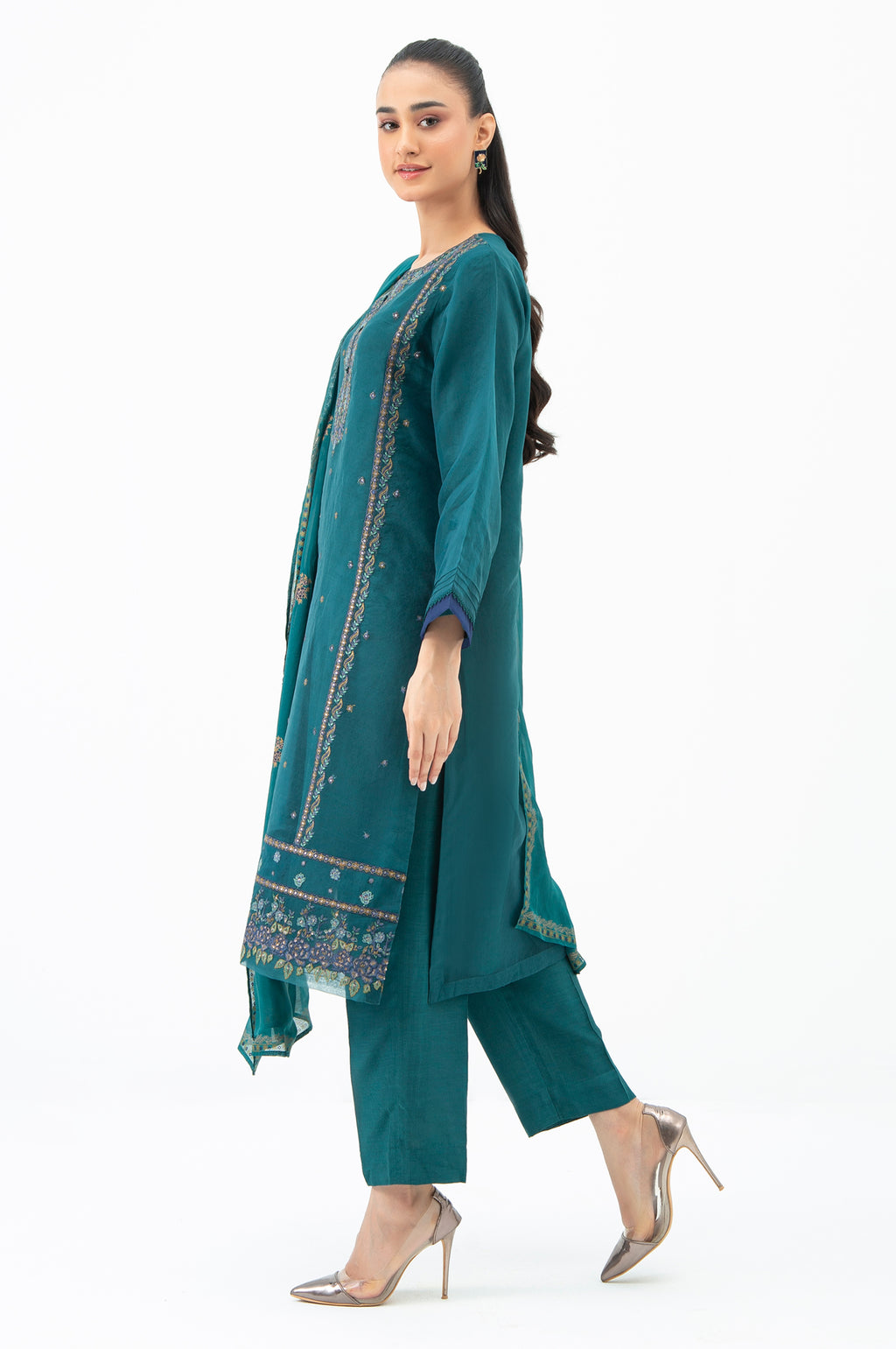 STITCHED EMBROIDERED ORGANZA SUIT