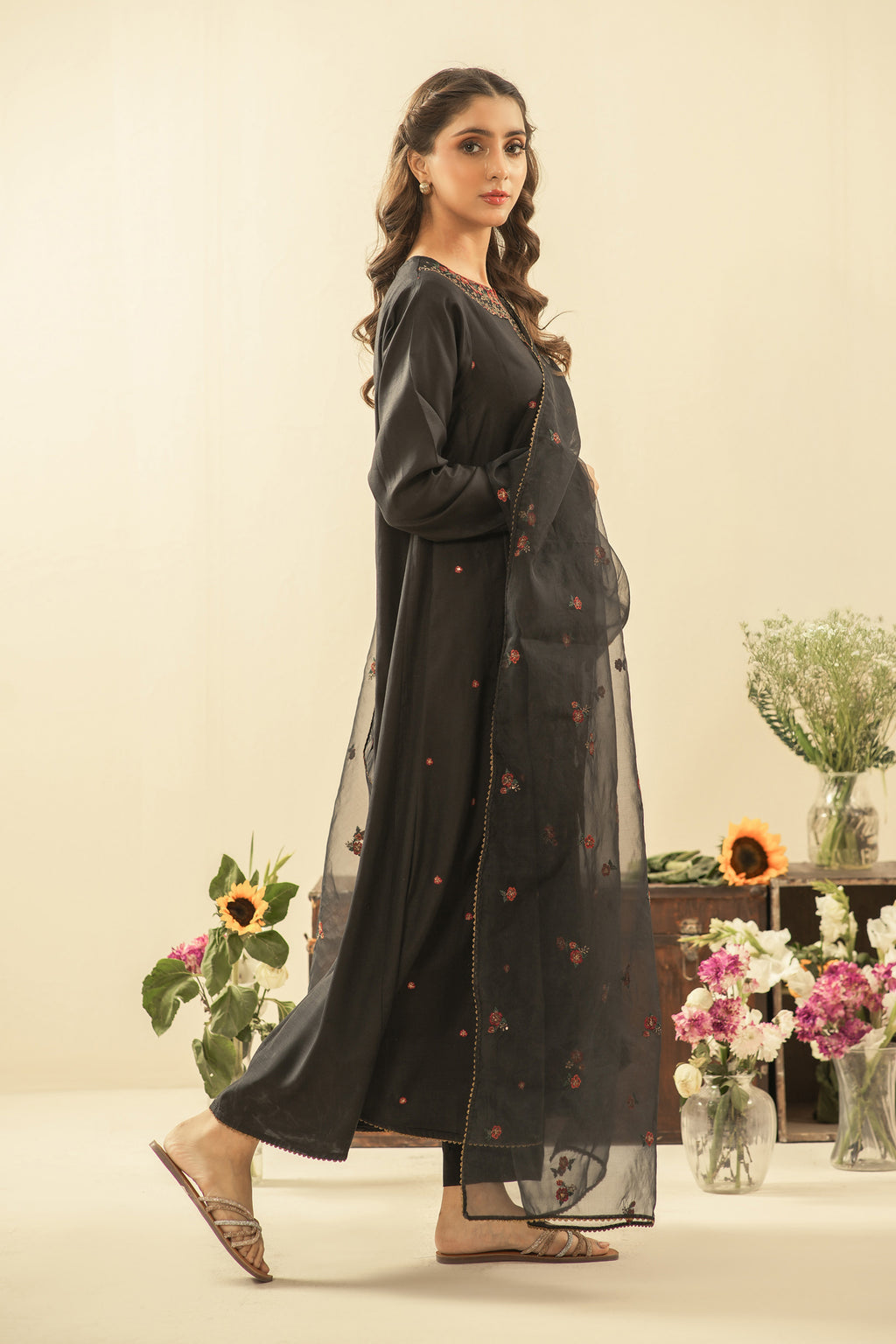 EMBROIDERED RAW SILK STITCHED 3 PIECE SUIT