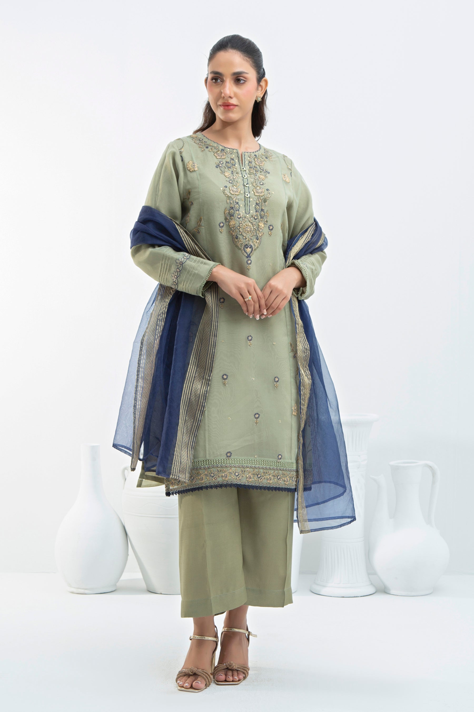 STITCHED EMBROIDERED ORGANZA  SUIT (FACTORY E-OUTLET)