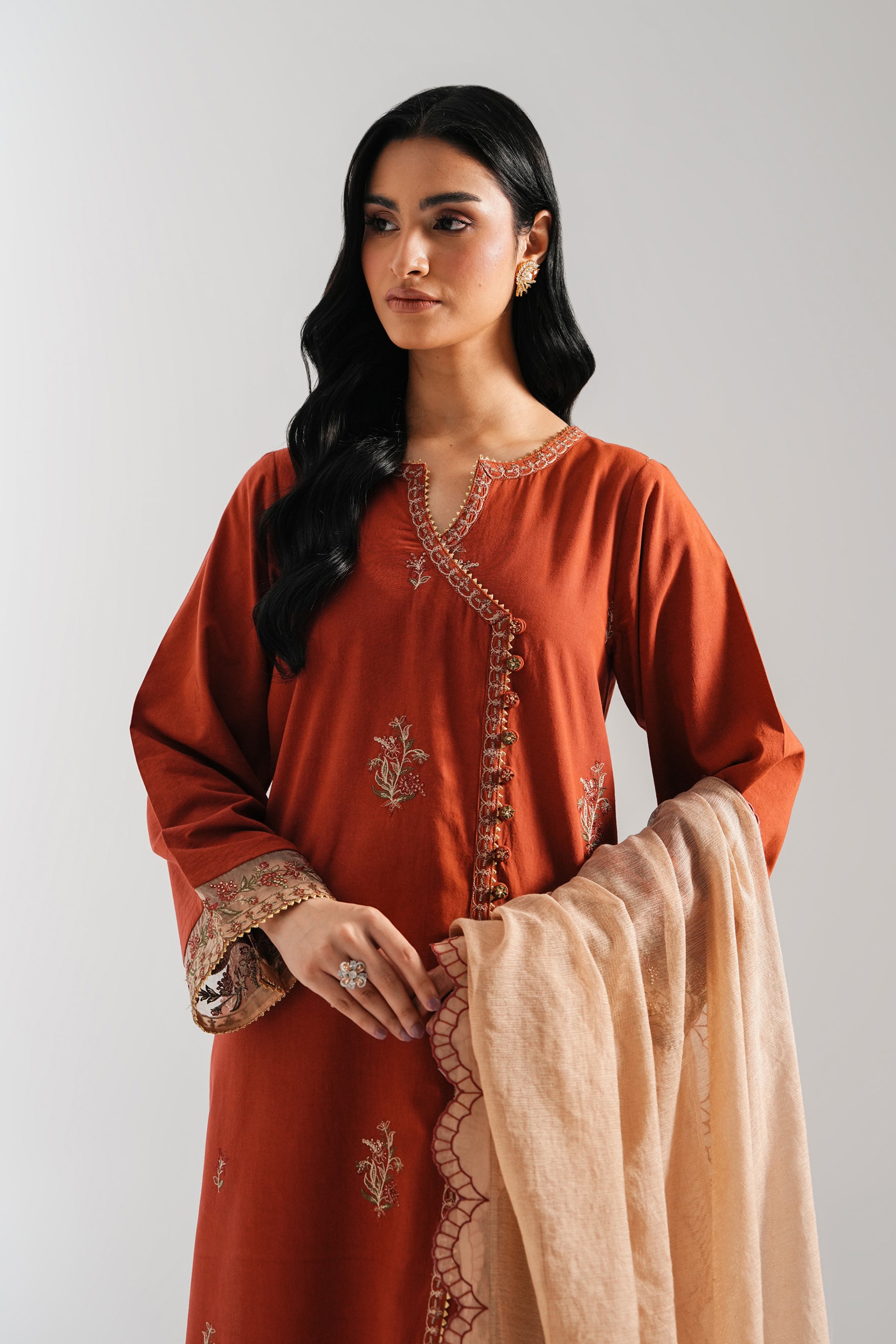 EMBROIDERED CAMBRIC STITCHED 3 PIECE SUIT