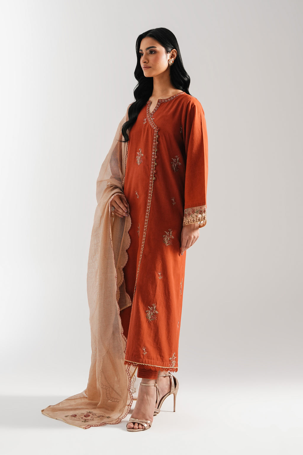 STITCHED EMBROIDERED CAMBRIC SUIT