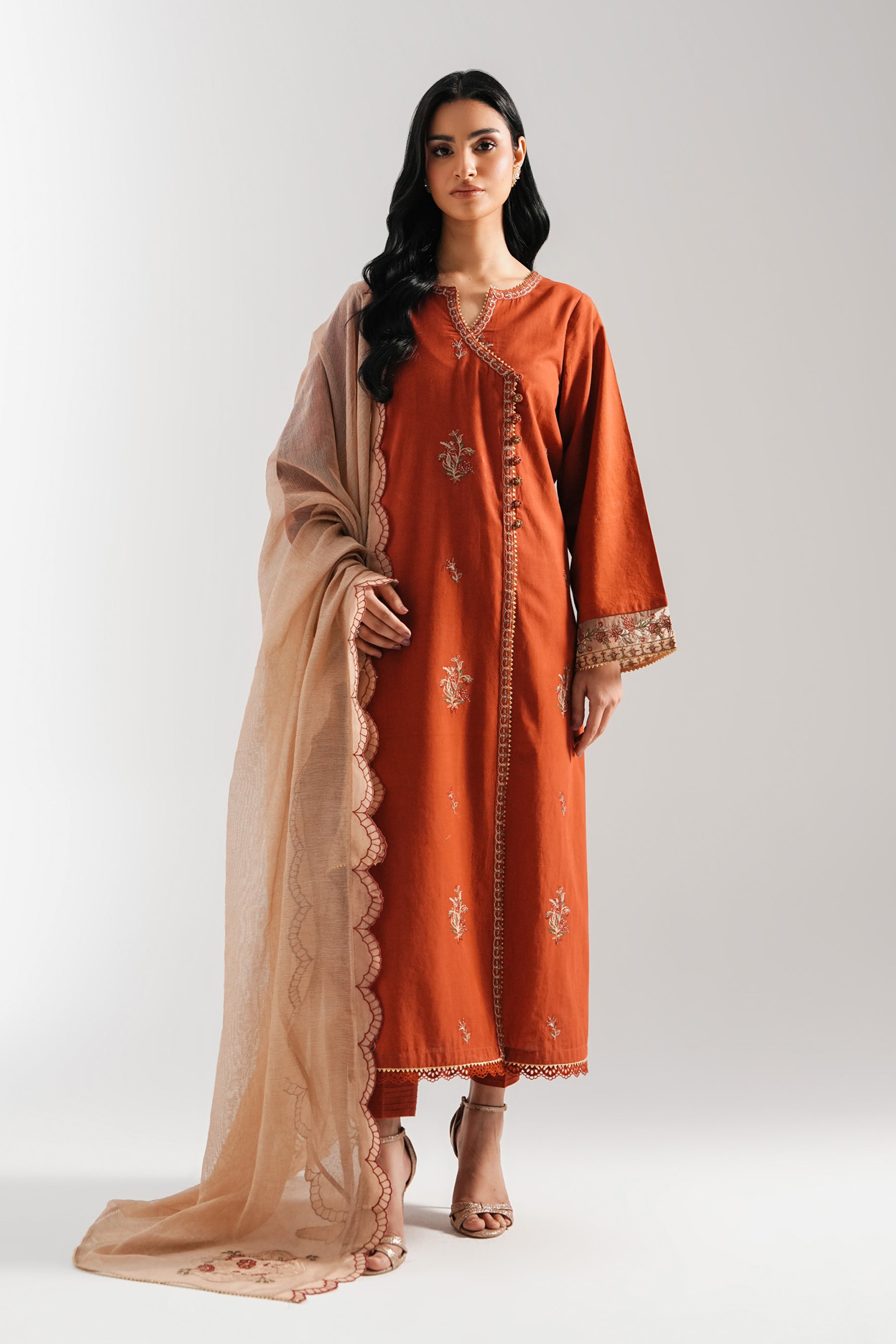 EMBROIDERED CAMBRIC STITCHED 3 PIECE SUIT