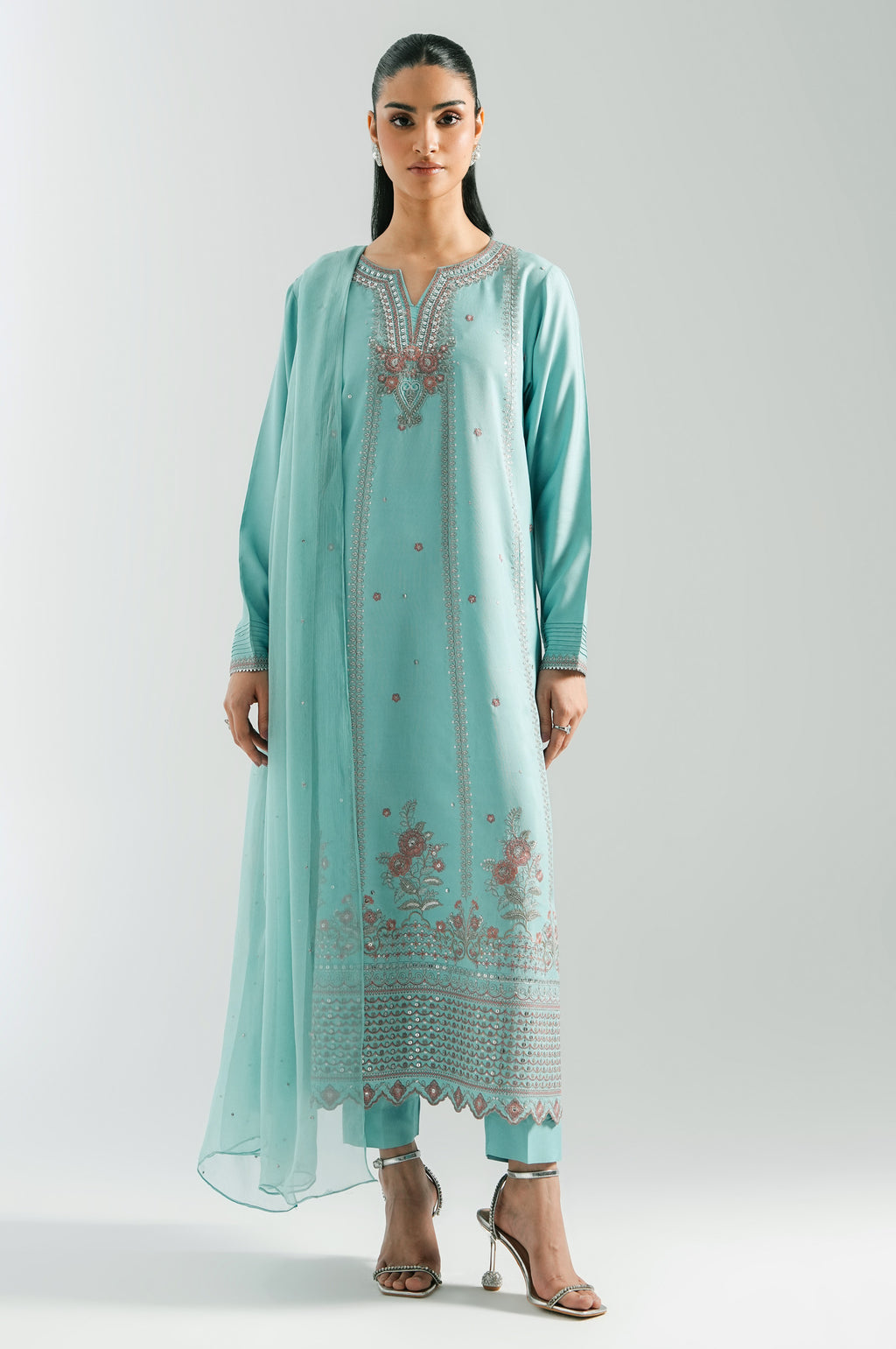 STITCHED EMBROIDERED OAK SILK SUIT