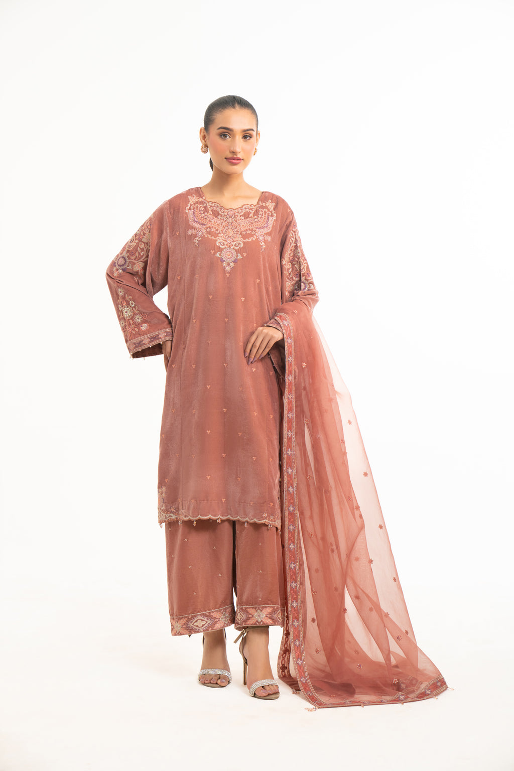 EMBROIDERED VELVET SUIT