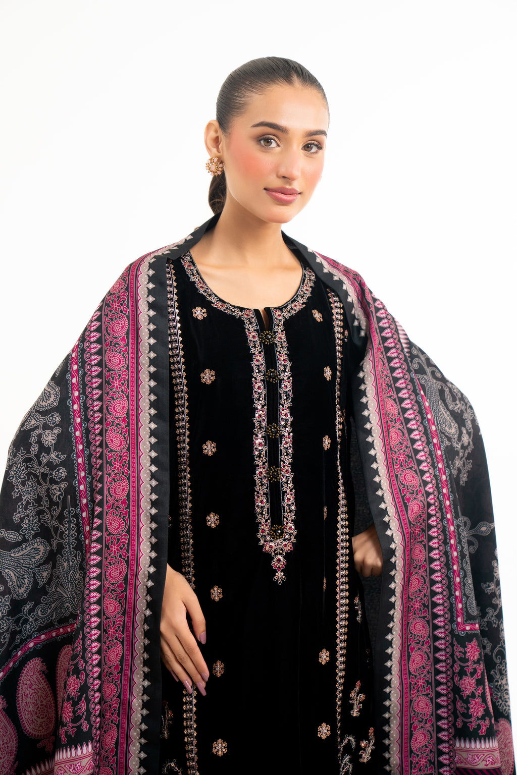 EMBROIDERED VELVET SUIT