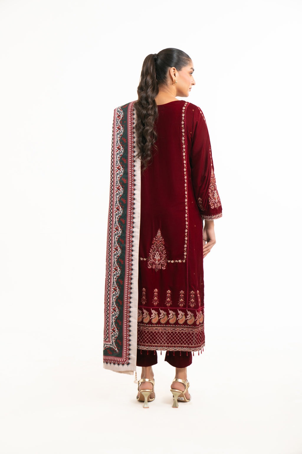 EMBROIDERED VELVET SUIT