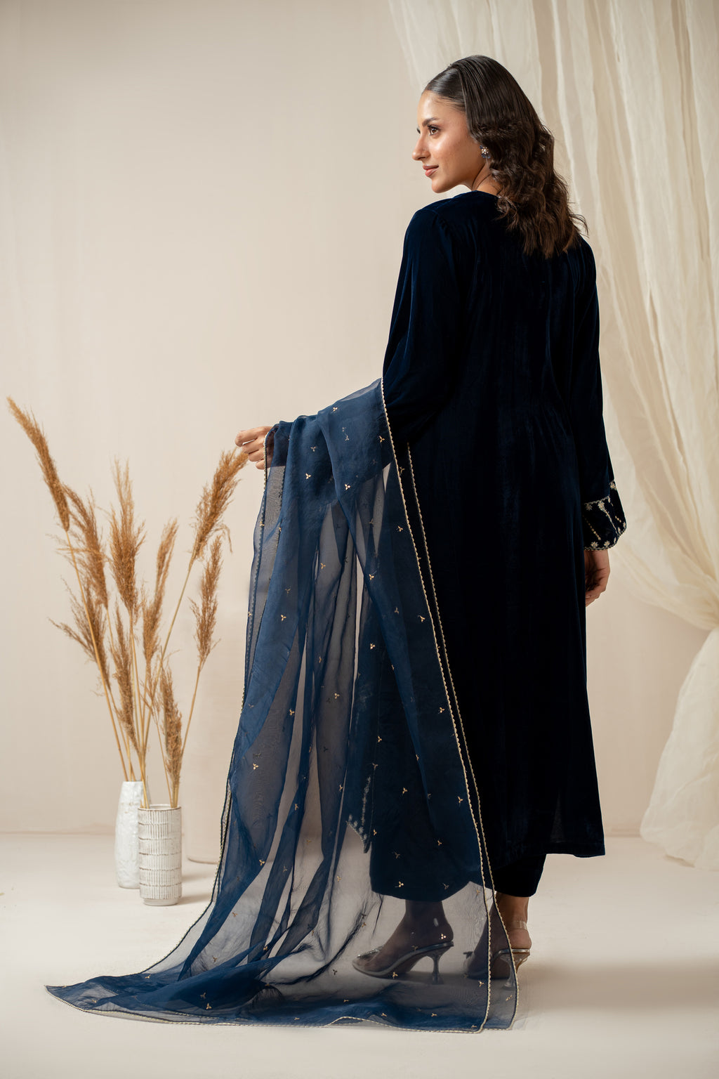 EMBROIDERED VELVET SUIT