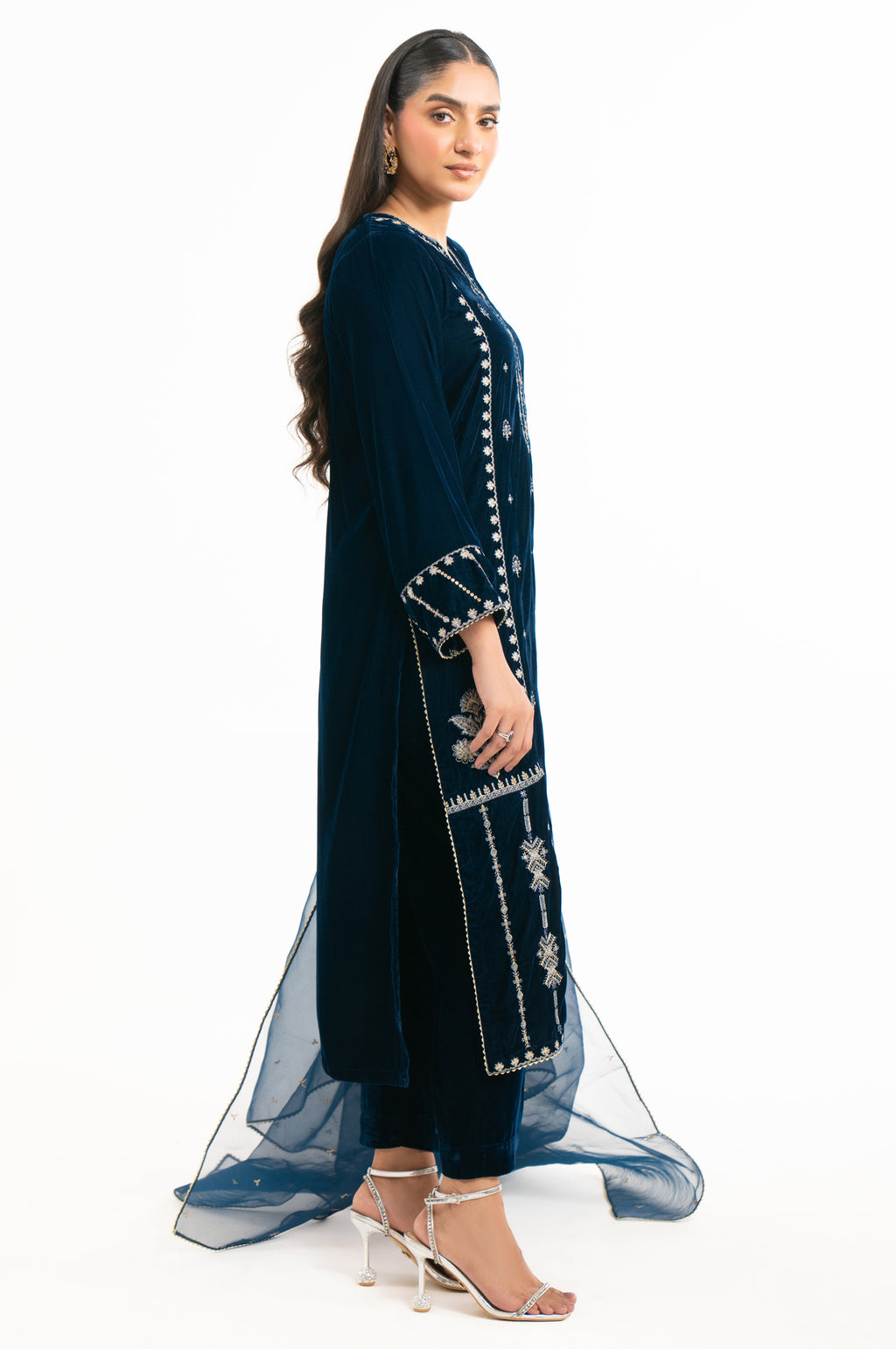 EMBROIDERED VELVET SUIT