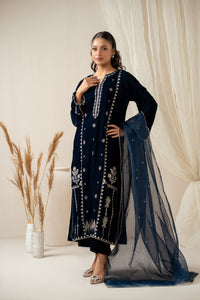 EMBROIDERED VELVET SUIT (FACTORY E-OUTLET)