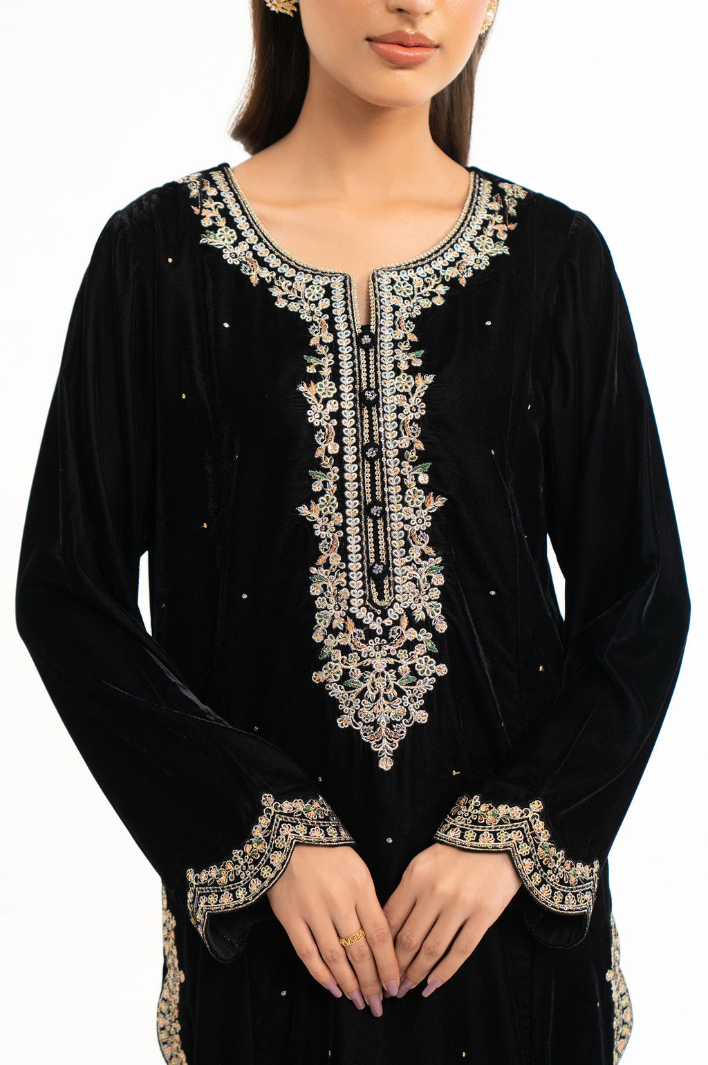STITCHED EMBROIDERED VELVET SUIT (FACTORY E-OUTLET)