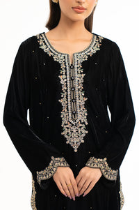 STITCHED EMBROIDERED VELVET SUIT (FACTORY E-OUTLET)