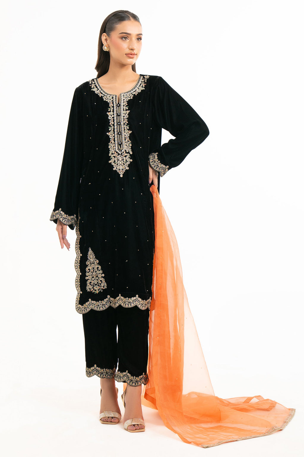 STITCHED EMBROIDERED VELVET SUIT (FACTORY E-OUTLET)