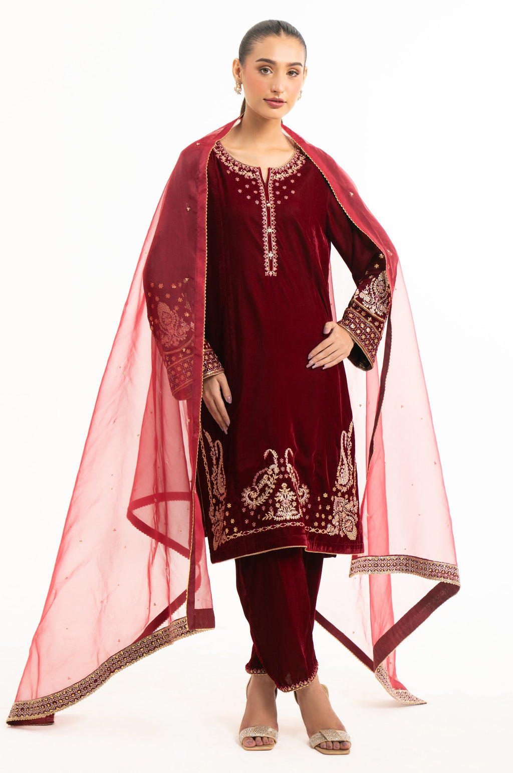 STITCHED EMBROIDERED VELVET SUIT