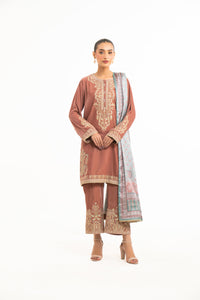 EMBROIDERED VELVET SUIT